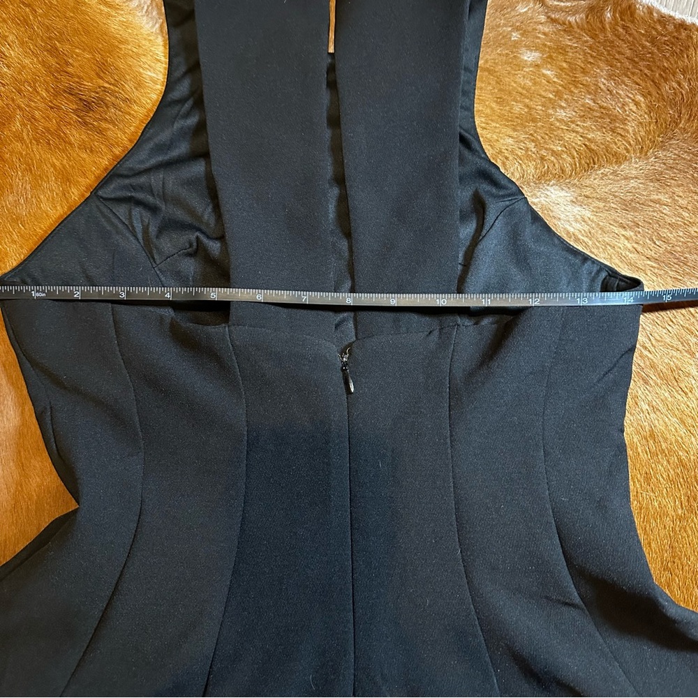 Lulus dress - Picture 6 of 9